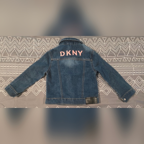 DKNY Toddler Girl Jean Jacket Size 3T - Picture 6 of 13